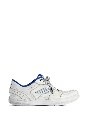 Balenciaga Hamptons Worn-Out lace-up sneakers - White