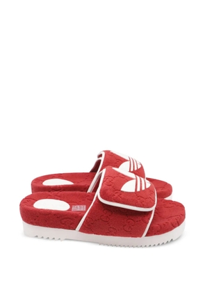 Gucci Pre-Owned x Adidas logo adjustable-strap slides - Red
