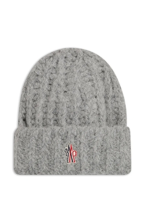 Moncler Grenoble logo-patch beanie hat - Grey