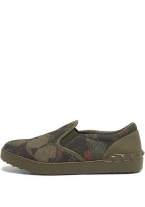 Valentino Garavani Pre-Owned slip-on sneakers - Green