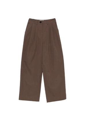 Essentiel Antwerp pleated trousers - Brown