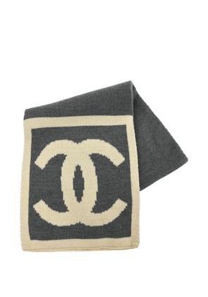 CHANEL Pre-Owned 1990-2000s logo-detail scarf - Grey