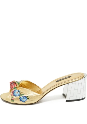 Dolce & Gabbana Pre-Owned floral-print mirrored-heel sandals - Gold