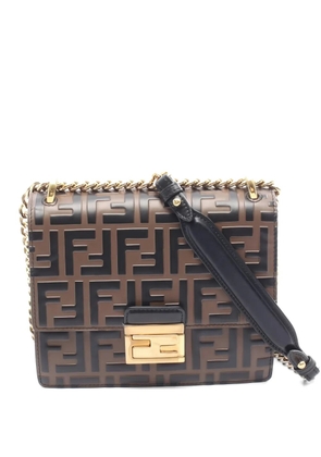 Fendi Pre-Owned 2010s Kan U Zucca-pattern shoulder bag - Brown