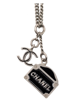CHANEL Pre-Owned 2006 Silver Plated CC Enamel 31 Rue Cambon Pendant Necklace costume necklace - Black