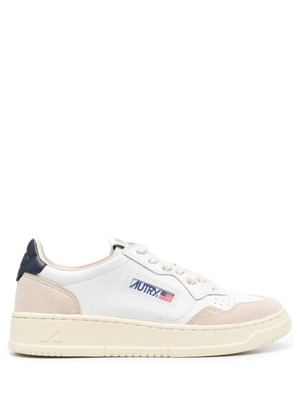 Autry Medalist leather sneakers - White