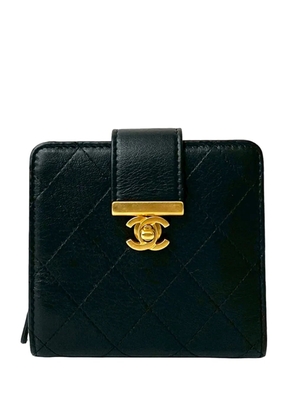 CHANEL Pre-Owned 2019 CC Quilted Lambskin Turnlock Bifold Wallet small wallets - Black