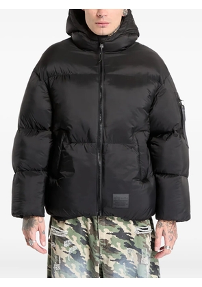 Alpha Industries logo-patch padded jacket - Black