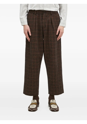 Universal Works pleated check trousers - Brown