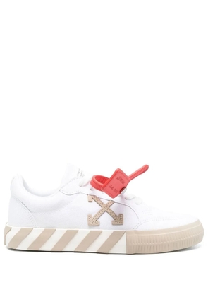 Off-White Vulcanized low-top sneakers