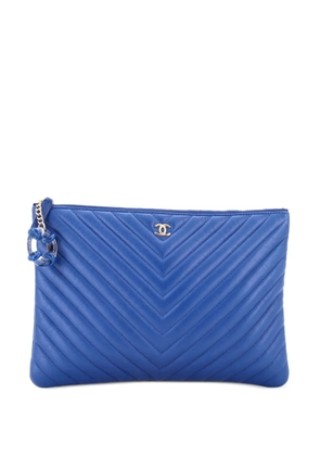 CHANEL Pre-Owned Charm O Case Pouch Chevron Lambskin Medium clutch bag - Blue