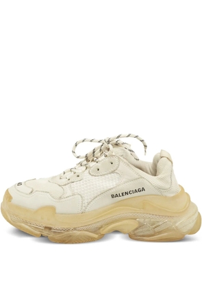Balenciaga Pre-Owned Triple S sneakers - Neutrals