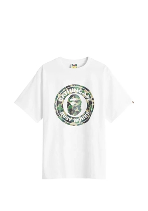 A BATHING APE® camo logo T-shirt - White