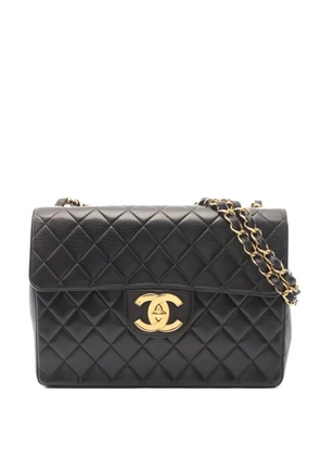 CHANEL Pre-Owned 1994-1996 30 Deca matelassé shoulder bag - Black
