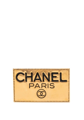 CHANEL Pre-Owned 1950-1970 CC Gold Plated Logo Plate Brooch costume brooch