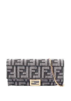 Fendi Pre-Owned 2010-2025 Denim Effect FF Jacquard Baguette Continental Wallet With Chain crossbody bag - Blue