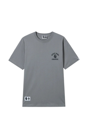 FINGERCROXX logo-print T-shirt - Grey