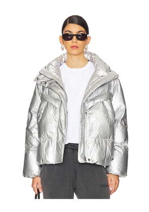 PISTOLA Sascha Puffer Jacket in Metallic Silver. Size S. Also in XL.