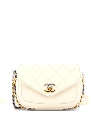 CHANEL Pre-Owned Two Tone Envelope Flap Bag Quilted Calfskin Small shoulder bag - White