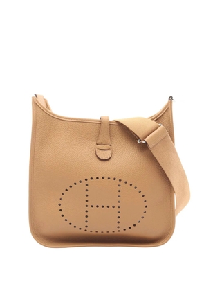 Hermès Pre-Owned 2025 Clemence Evelyne III PM crossbody bag - Brown