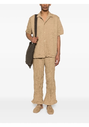 Gongdid Design crinkled trousers - Brown