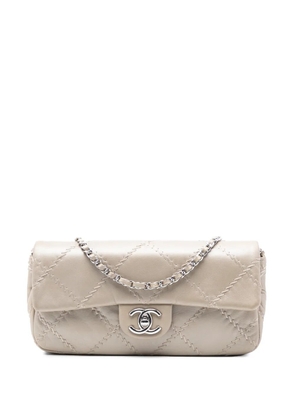 CHANEL Pre-Owned 2011 CC Quilted Lambskin Ultimate Stitch Flap crossbody bag - Gold