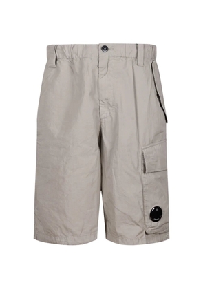 C.P. Company logo-detail cargo shorts - Grey