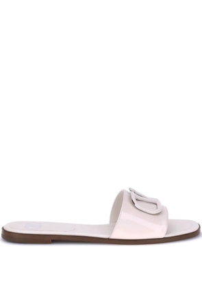Valentino Garavani VLogo signature leather sandals - White