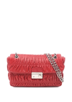 Prada Pre-Owned 2010-2026 Medium Nappa Gaufre Sound Lock shoulder bag - Red