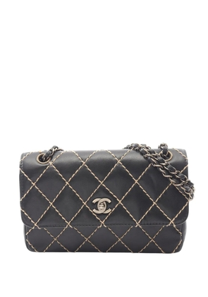 CHANEL Pre-Owned 2000-2002 CC Wild Stitch Lambskin Flap shoulder bag - Black