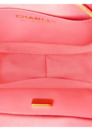 CHANEL Pre-Owned CC in Love Heart Bag Quilted Lambskin crossbody bag - Pink