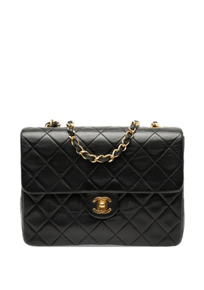 CHANEL Pre-Owned 1989-1991 Small Square Quilted Lambskin Flap crossbody bag - Black