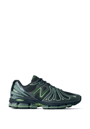 New Balance mesh overlays sneakers - Black