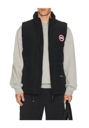 Canada Goose Freestyle Crew Vest in Black. Size S. Also in L, XL/1X, XXL/2X.