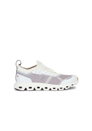 On Cloud 6 Versa Sneaker in Ivory. Size 10. Also in 10.5, 11, 5, 5.5, 6, 6.5, 7, 7.5, 8, 8.5, 9, 9.5.