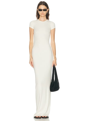 Eterne Cap Sleeve Maxi Dress in Cream - Cream. Size XS (also in M, S).