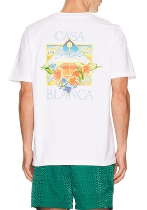 Casablanca Tennis Landscape Classic Tee in Flower Court Icon - White. Size S (also in M, XL/1X, XXL/2X).