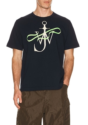 JW Anderson Ribbon Anchor T-Shirt in Navy - Navy. Size L (also in S, XL/1X).