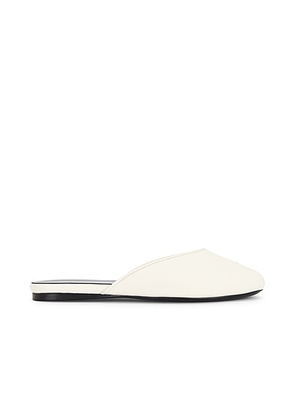 Jude Date Flat in Off-White Leather - Cream. Size 36 (also in 36.5, 37, 37.5, 38, 38.5, 39.5).
