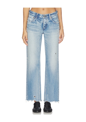 Moussy Vintage Mattapan Straight Low Rise Jeans in Blue. Size 25. Also in 24, 26, 27, 28, 29, 30, 31, 32.
