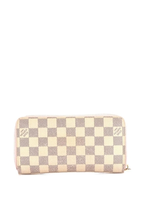 Louis Vuitton Pre-Owned Zippy Wallet Monogram Canvas small wallets - White