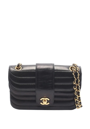 CHANEL Pre-Owned 1991-1994 Lambskin Mademoiselle Flap shoulder bag - Black