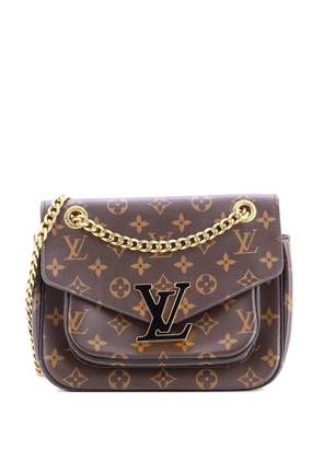 Louis Vuitton Pre-Owned Passy Handbag Monogram Canvas crossbody bag - Brown
