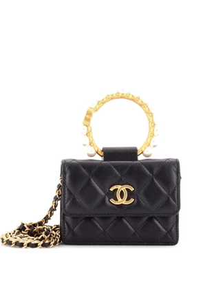 CHANEL Pre-Owned Pearl Crown with Chain Quilted Lambskin clutch bag - Black