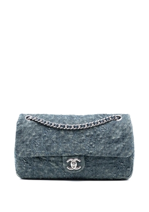 CHANEL Pre-Owned 2012 Large Embroidered Denim Camellia Flap crossbody bag - Blue