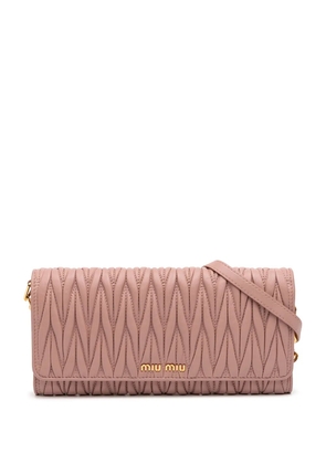 Miu Miu Pre-Owned 2010-2025 Matelasse Nappa Wallet On Chain crossbody bag - Pink