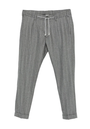 Eleventy pinstripe drawstring trousers - Grey