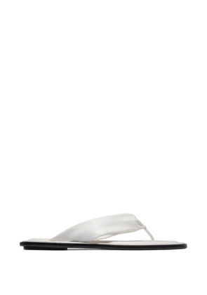 Bernardo Salt thong flat sandals - White