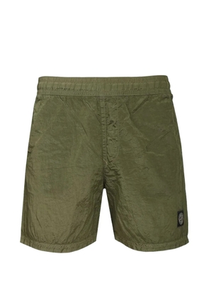 Stone Island logo-patch swim shorts - Green