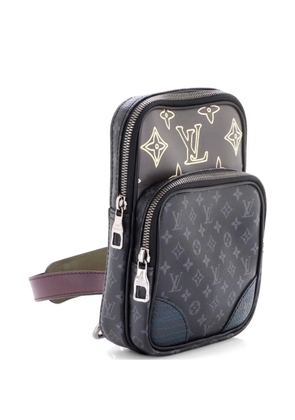 Louis Vuitton Pre-Owned Amazone Sling Bag Patchwork Monogram Eclipse Canvas and Printed Leather backpack - Black